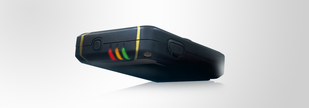 Qbox8高精度北斗魔盒2.jpg Qbox8高精度北斗魔盒2.jpg